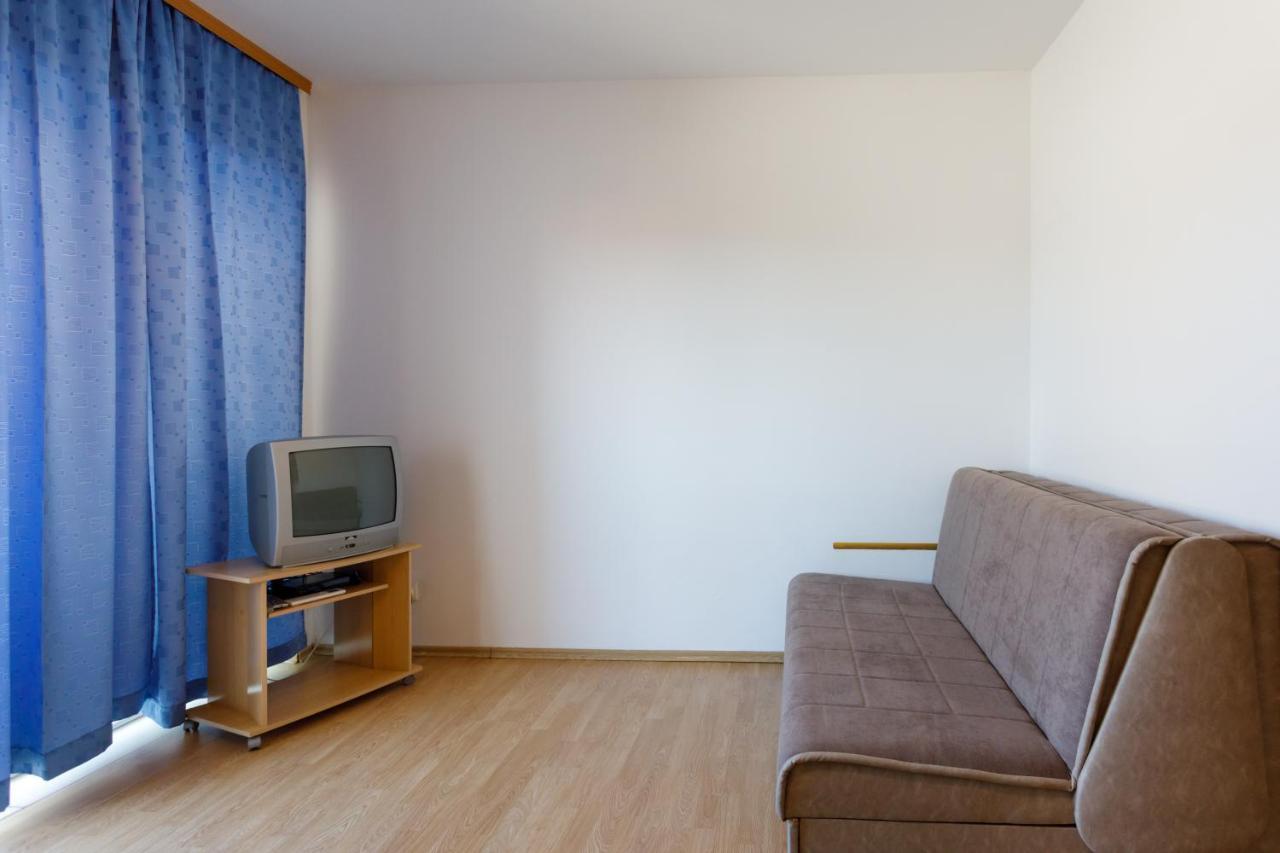 Apartments Lacic Krk Town Esterno foto